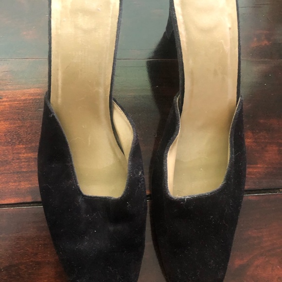 3/$25 VELVET HEELS 9 (*8-9 FIT) - Picture 3 of 9